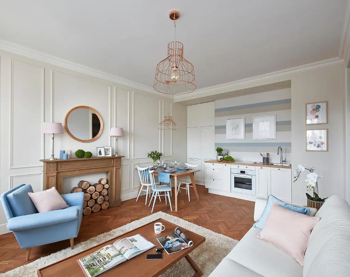 Lazienki Apartment Warszawa